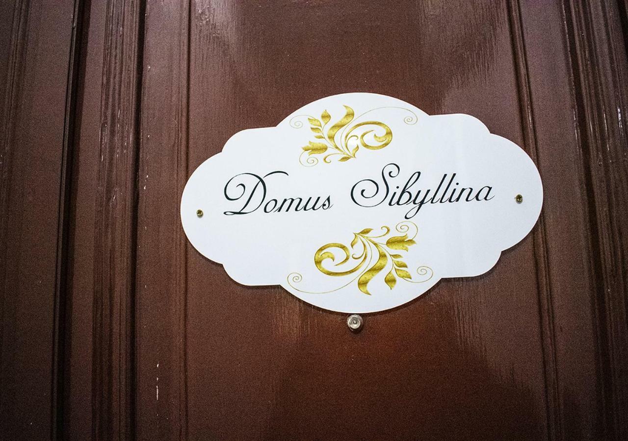 Domus Sibyllina, Galleria Umberto I Неаполь Екстер'єр фото