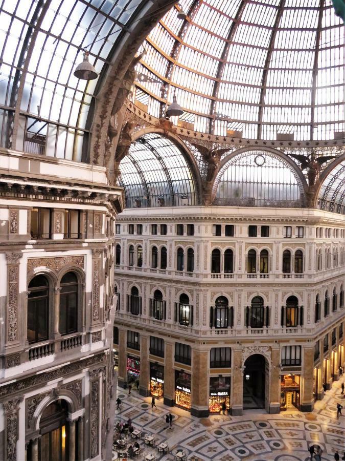 Domus Sibyllina, Galleria Umberto I Неаполь Екстер'єр фото